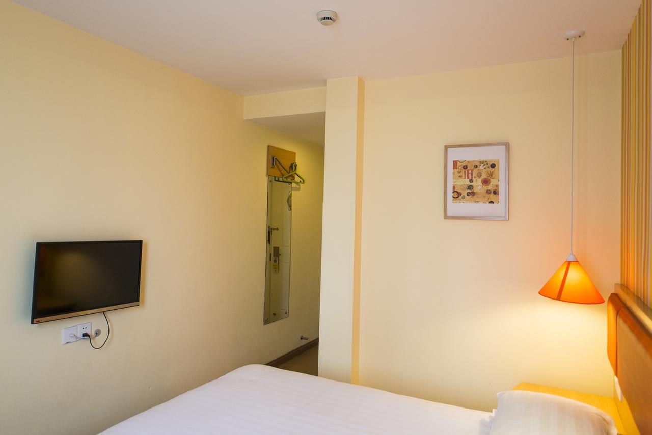 Home Inn Changchun Dajing Road Ouya Outlets Dış mekan fotoğraf